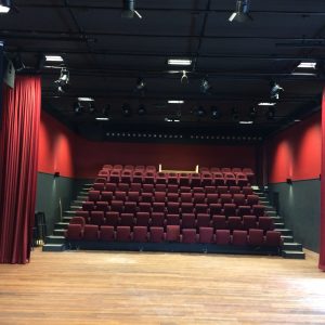 Theater en woningen (1)